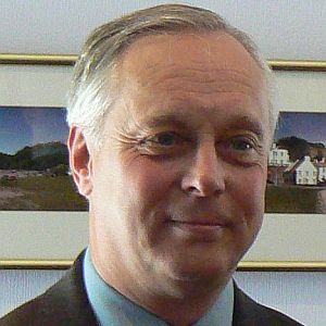 Head and shoulders photograph of Tony Collins.